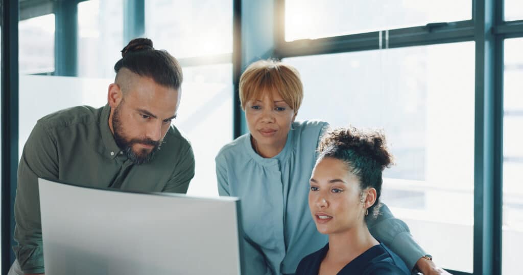 team practices collaboration by working together to solve problems that arise from marketing silos